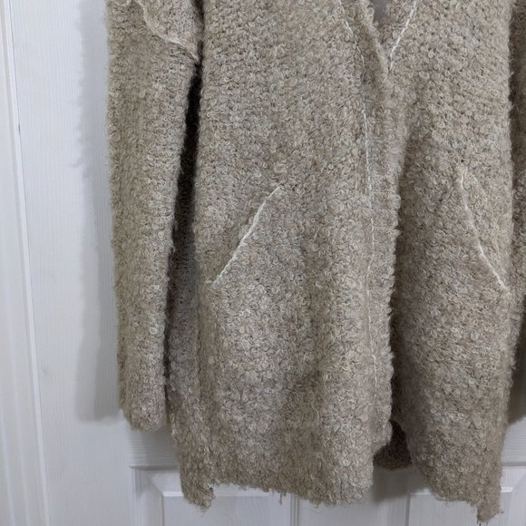 Free People Tan Beige Boucle Alpaca Blend Oversized Snap-Front Sweater - size XS - Picture 7 of 15